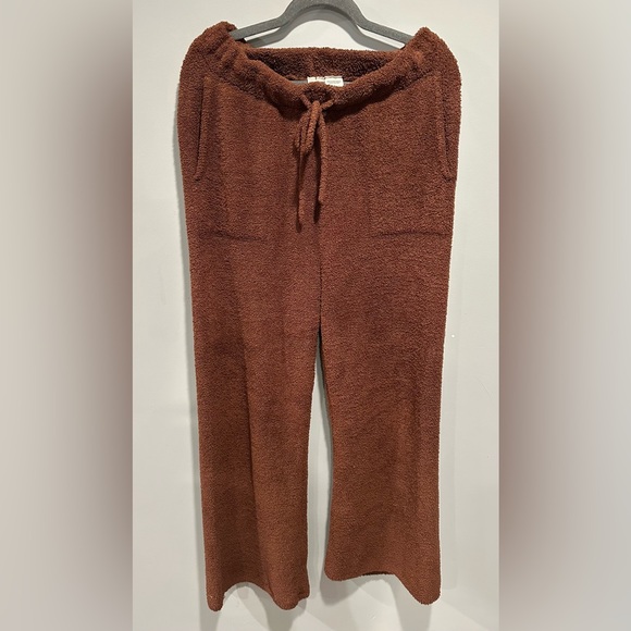 Cozy Brown Lounge Set - Picture 6 of 9